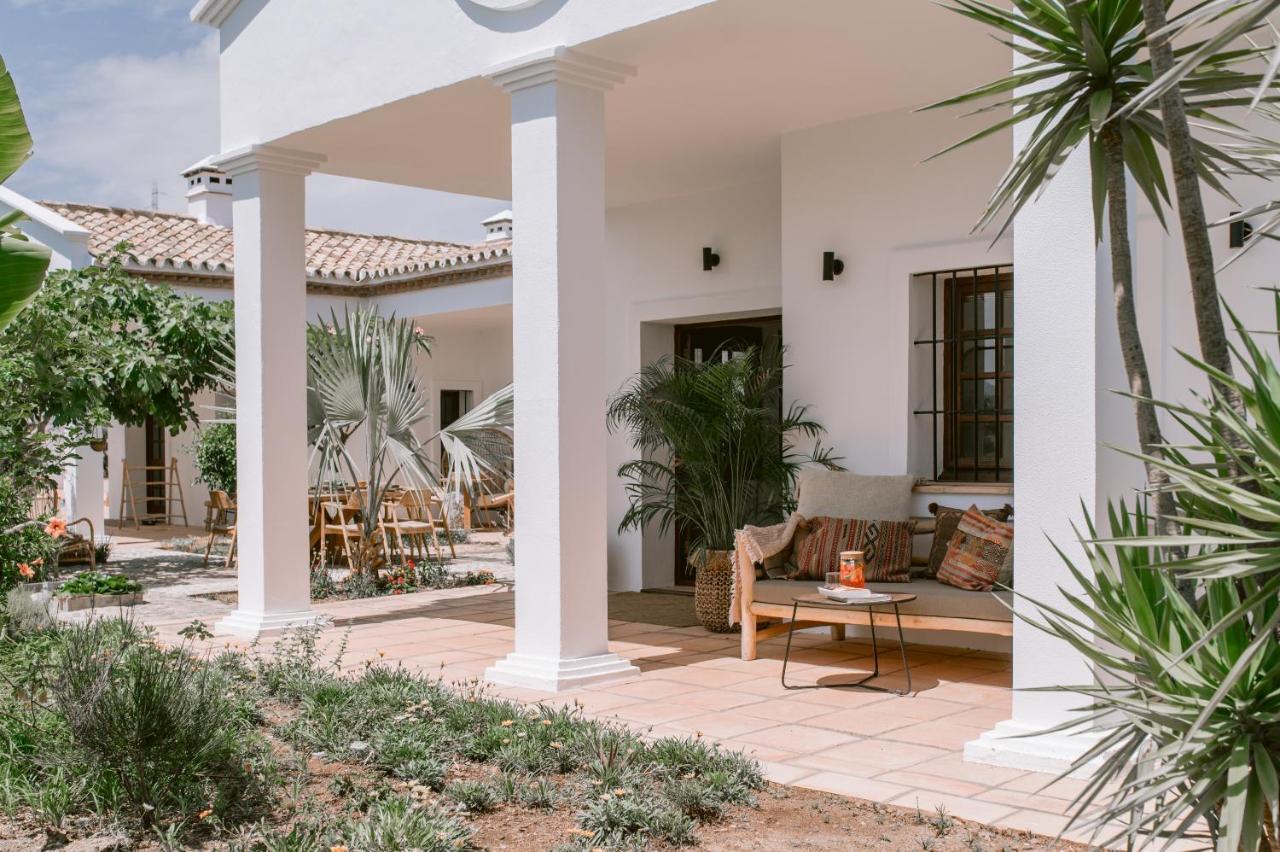 San Roque Suites De Monda Buitenkant foto