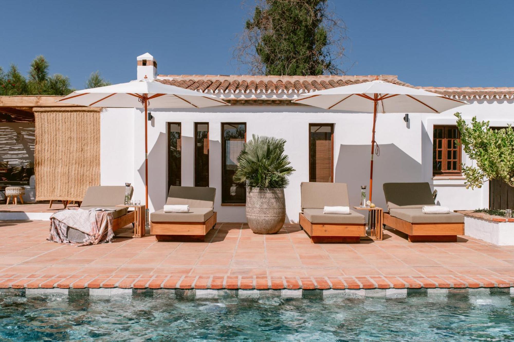 San Roque Suites De Monda Buitenkant foto